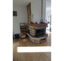 Großzügige Maisonette-Wohnung mit Kamin und Balkon am Markt - Lauchhammer