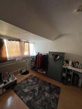 Foto - 3 Zimmer Dachgeschoßwohnung zum Kaufen in Mönchengladbach