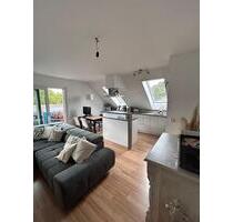 Moderne Dachgeschoss-Wohnung in Unna | 2 Zi. | ca. 60 m² | Balkon