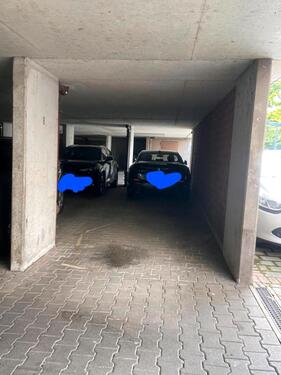 Foto - Parkplatz zum vermieten - 60,00 EUR Miete,