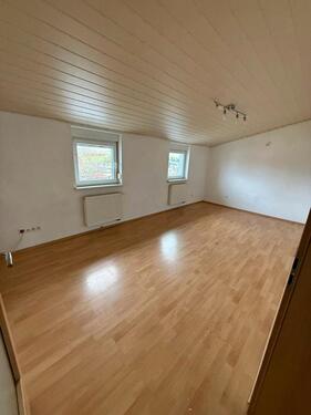 Foto - 4 Zimmer Etagenwohnung zur Miete in Schaafheim