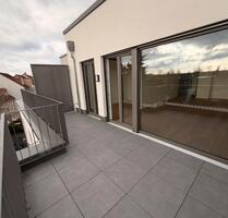 3 Zimmer Penthouse Wohnung - 1.690,00&nbsp;EUR Kaltmiete, ca.&nbsp; 82,00&nbsp;m&sup2; in Maintal (PLZ: 63477)