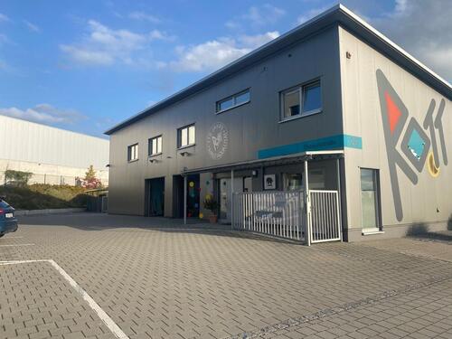 Foto - Büroflächen mit Küchenzeile, 72qm, 1.OG.