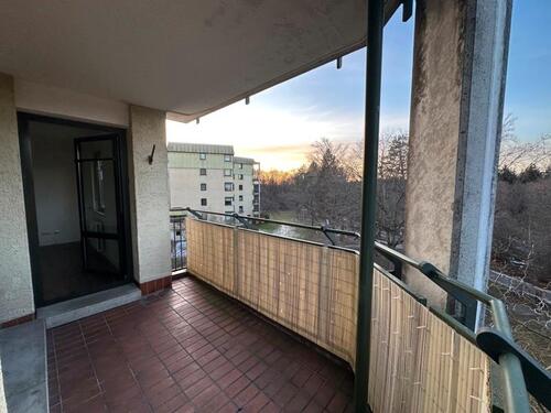 Foto - Mit Balkon! Familienfreundliche 3-Zimmer-Wohnung