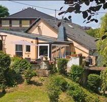 Haus vom Privat zu verkaufen - 189.000,00&nbsp;EUR Kaufpreis, ca.&nbsp; 93,00&nbsp;m&sup2; in Mechernich (PLZ: 53894)