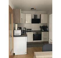 Oettingen - 3 Zi Nichtraucher-Wohnung + Balkon, für max 2 Pers. - Oettingen in Bayern