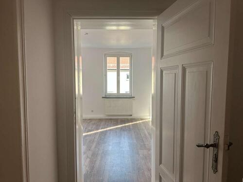 Foto - Helle 2-Raum-Wohnung mit Tageslichtküche und modernem Duschbad