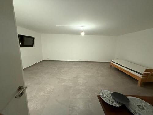 Foto - Renovierte Wohnung - 600,00&nbsp;EUR Kaltmiete, ca.&nbsp; 60,00&nbsp;m&sup2;