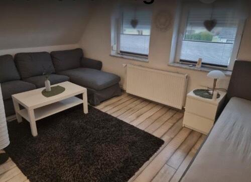Foto - 1-Zimmer Wohnung Teilmöbliert - 560,00&nbsp;EUR Kaltmiete, ca.&nbsp; 30,00&nbsp;m&sup2;