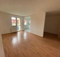 Wohnung mit EBK und BALKON zu vermieten! - Güstrow