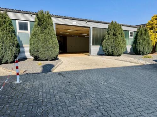 Foto - 2 Gewerbehallen zusammen oder einzeln zu vermieten