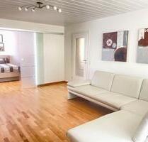 4,5-Zimmer Wohnung 104 m² mit Balkon, TG, Schwimmbad & Sauna - Metzingen