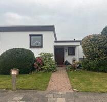 Einfamilienhaus mit lebenslangem Wohnrecht der Eigentümer - Neumünster Böcklersiedlung