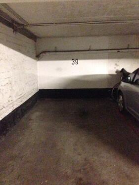 Foto - --- Tiefgaragenstellplatz in Halstenbek Tel. 0152-23272471 --