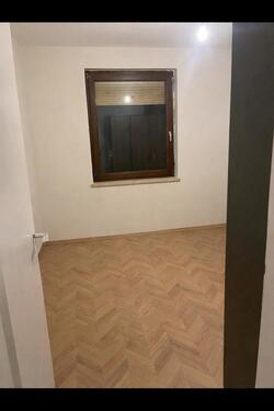 Foto - 4 Zimmer Mehrfamilienhaus, Wohnhaus in Wildeck