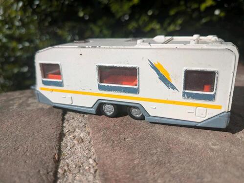 Foto - Stellplatz Außenstellplatz Wohnwagen Caravan