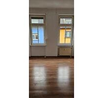2 ZKB INKL. EINBAUKÜCHE SAARBRÜCKEN FREI AB SOFORT!!