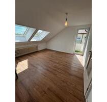 Neu renovierte Wohnung Zentral frei von Privat - Schwetzingen