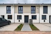 Foto - Exklusives Reihenhaus: Großzügig, modern & energieeffizient
