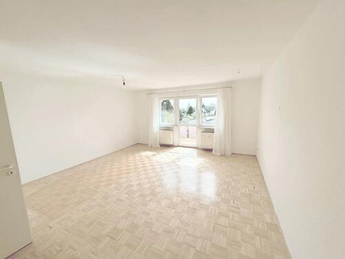 Foto - Attraktive 2,5-Zimmer-Wohnung mit Balkon und Tiefgarage Top Lage