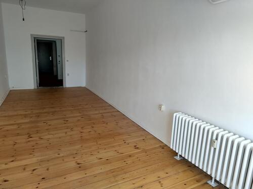 Foto - Heller sanierter Büroraum - 491,00&nbsp;EUR Kaltmiete, ca.&nbsp; 10,00&nbsp;m&sup2;