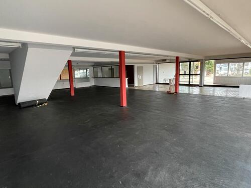 Foto - Top Lage: Repräsentative und hochfrequentierte Gewerbeimmobilie