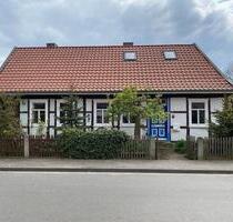 Fachwerkhaus mit Charme und Potential - Klötze
