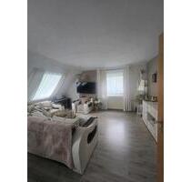 3-Zimmer-Dachgeschosswohnung mit großem Garten u. Stellplatz - Bad Münder am Deister