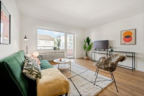 Foto - Erstbezug nach Sanierung am Waldrand: 3 Zimmer mit Balkon für