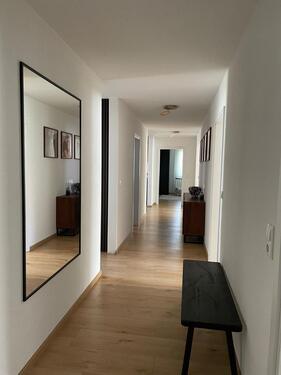 Foto - 4,5-Zimmer-Wohnung mit Garten, Wintergarten & Garage