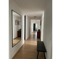 4,5-Zimmer-Wohnung mit Garten, Wintergarten & Garage - Bad Grönenbach