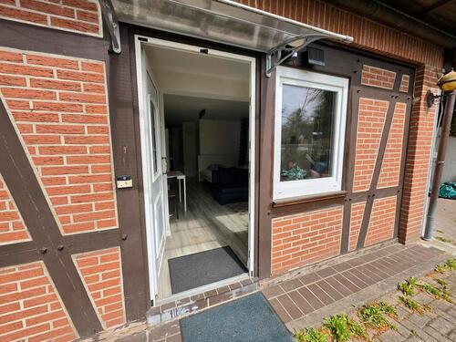 Foto - Helle 1 Zimmer Wohnung Eißendorf 35 qm EBK ParkplatzWlan Dusche