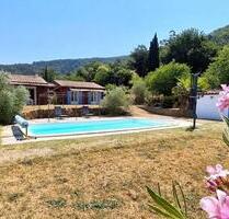 Anwesen in der Provence, mit Pool und Weinreben - Kronberg im Taunus