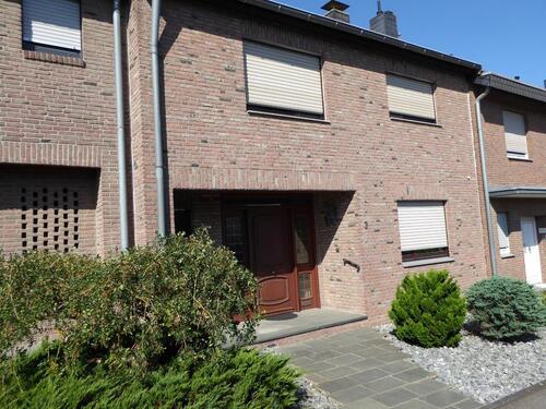 Foto - Gepflegtes Reihenmittelhaus mit Garage in ruhiger Wohnlage