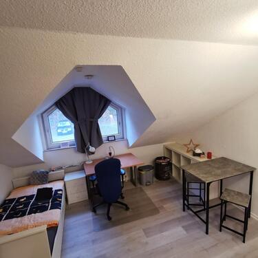 Foto - 1 Zimmer Dachgeschoßwohnung zur Miete in Siegen
