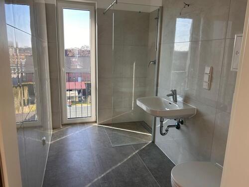 Foto - 1.Z-Wg komplett möbl. Balkon, nahe UNI WISTA, * 10 Min. zur S-Bahn, 5 Min. zur Str.Bahn * ab 122025