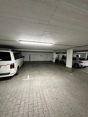 Foto - Tiefgaragenstellplatz in ES-Hohenkreuz zu vermieten