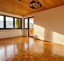 Helle 3-Zimmer-Wohnung mit Loggia in Amberg (Obere Hockermühle)