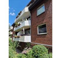 Mehrfamilienhaus 7WE Balkone Garagen Fernwärme Effizienzkl C - Duisburg Walsum