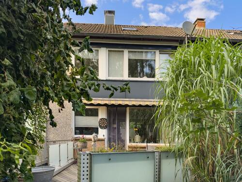 Foto - Ihr familienfreundliches Reihenmittelhaus in zentraler Lage!