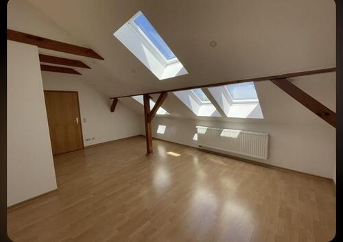 Foto - Helle 3-Zi DG Wohnung mit EBK in Bautzen