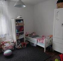 schöne helle 4 Zimmer Wohnung - 1.150,00&nbsp;EUR Kaltmiete, ca.&nbsp; 110,00&nbsp;m&sup2; in Lage (PLZ: 32791)