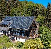 5-Zimmer-Maisonette mit Terrasse, Sauna, Garten & 2 Stellplätzen - Dachsberg (Südschwarzwald)