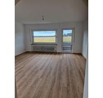 Schöne, renovierte Wohnung zu vermieten mit Blick auf ein Feld - Bad Salzuflen