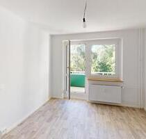 Modernisierte 2-Raum-Wohnung mit Balkon - Chemnitz Adelsberg