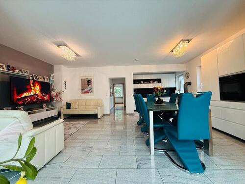 Foto - 7 Zimmer Einfamilienhaus in Würzburg