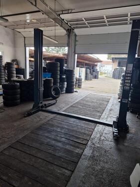 Foto - Attraktive Kfz-Werkstatt in Fürth zu vermieten – ab sofort durchs