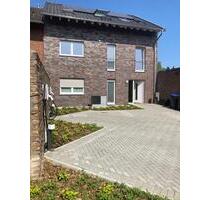 Hochwertige Wohnung mit Küche & Balkon - Mönchengladbach Schelsen