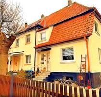 Gepflegtes Reihenendhaus mit Garten - in Mainleus