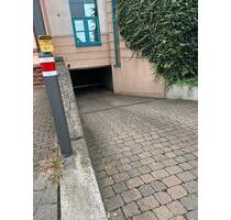Garage zu vermieten - 70,00 EUR Miete, in Neustadt an der Weinstraße (PLZ: 67433)